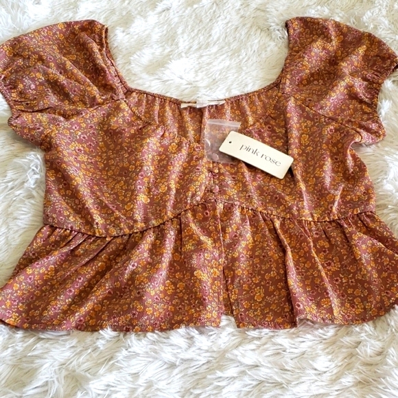 Pink Rose Crop Top Short Sleeved Muave Floral, Juniors Size Medium - Picture 2 of 5